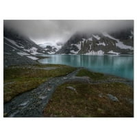 Дизайнерско изкуство „Тюркоазено планинско езеро с облаци“ фотографски печат върху опаковани платно